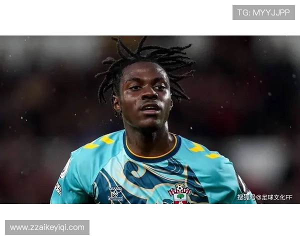 罗密欧·拉维亚表现稳健,助力球队在英超争夺荣耀的竞争中积极发挥 罗密欧·拉维亚表现稳健,助力球队在英超争夺荣耀的竞争中积极发挥