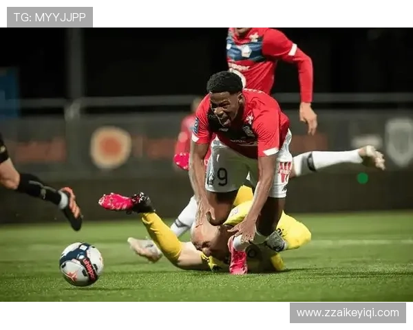 巴黎欧冠晋级压力加剧，形势变化考验关键战能力