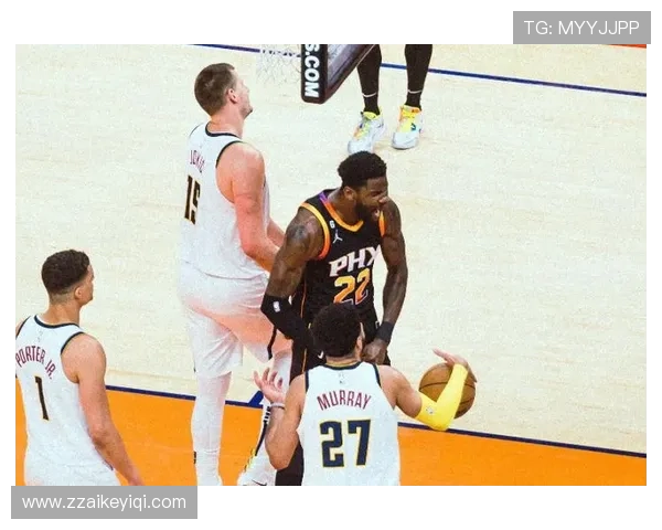 比尔单打占比上升，对比布克效率分化改写得分结构